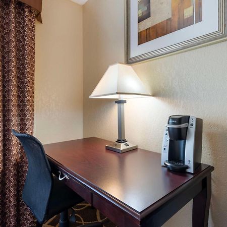 Best Western Plus Eau Claire Conference Center Exterior foto