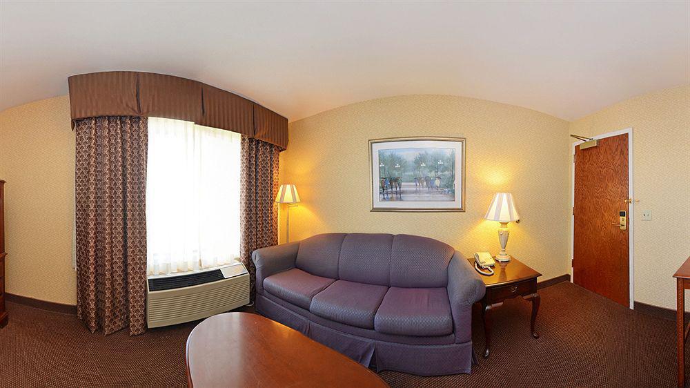 Best Western Plus Eau Claire Conference Center Exterior foto