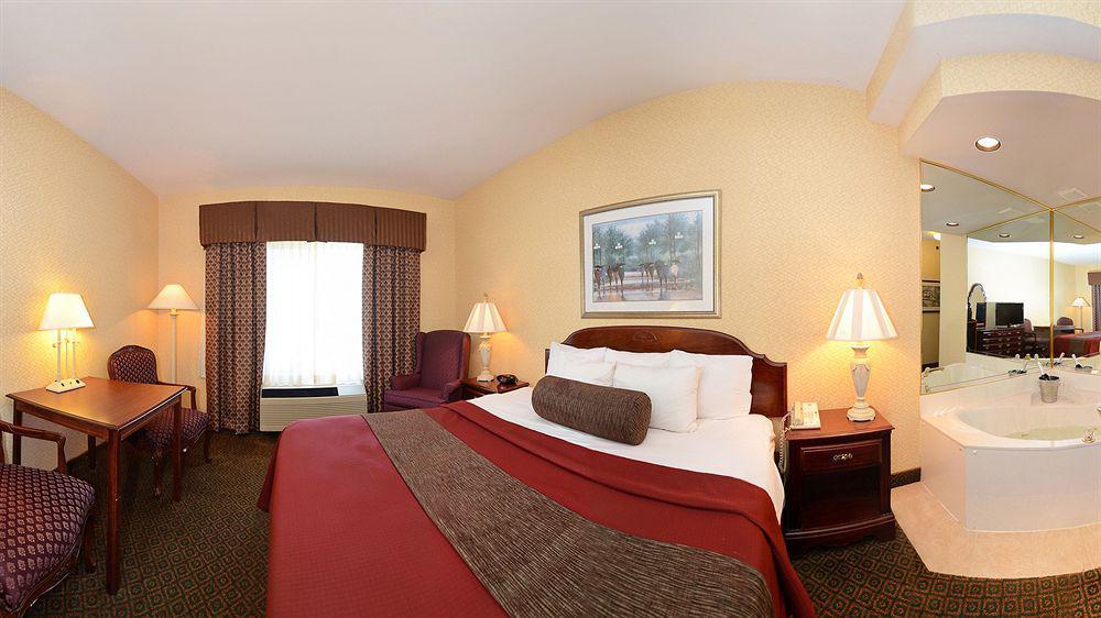 Best Western Plus Eau Claire Conference Center Exterior foto
