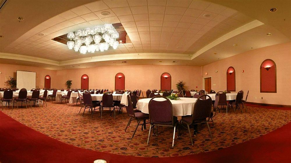 Best Western Plus Eau Claire Conference Center Exterior foto